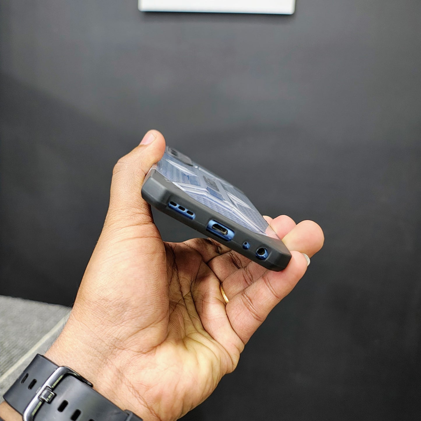 UAG BASIC BUMPER CASE