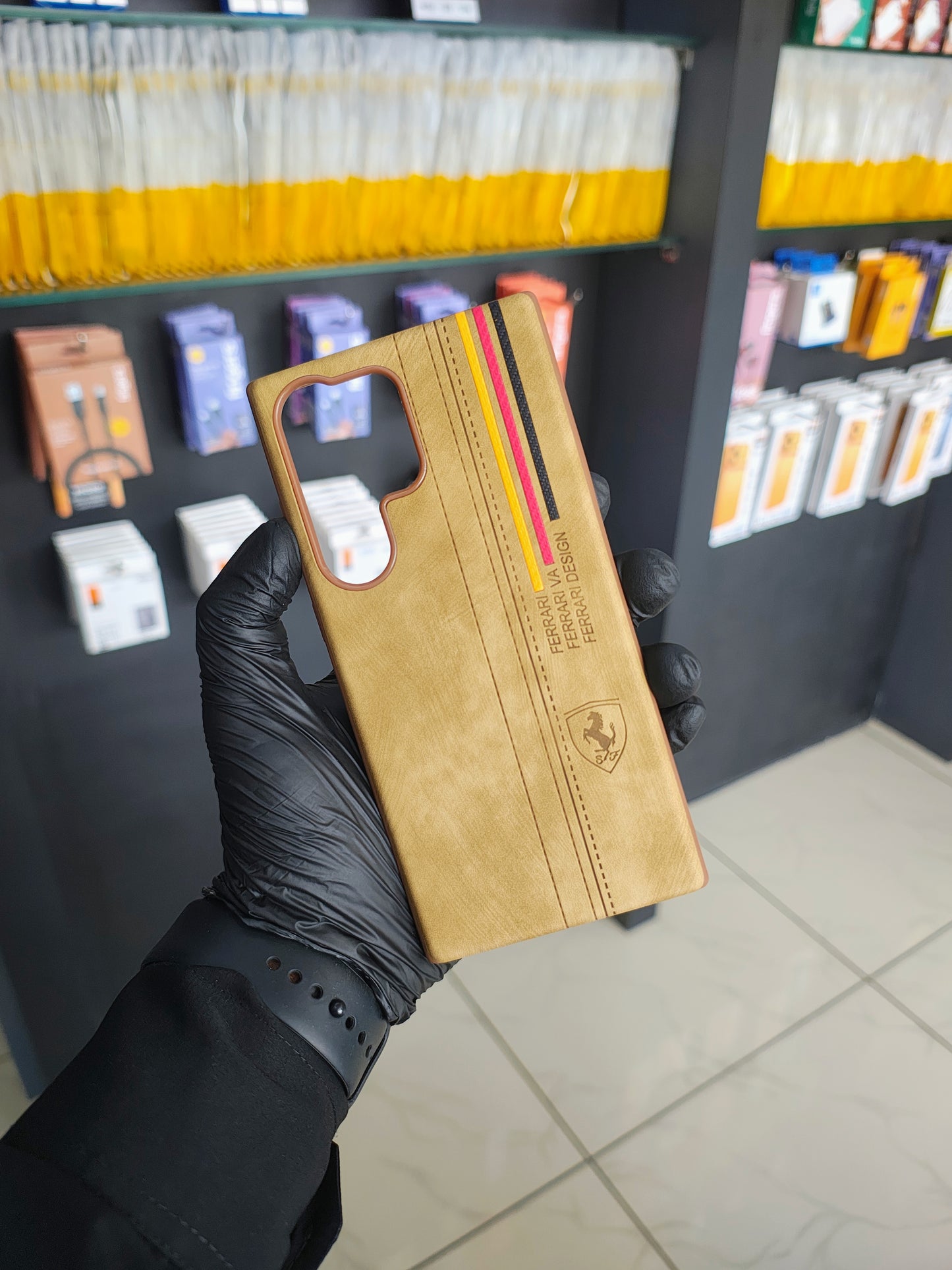 FERRARI LEATHER CASE ( 33060 )